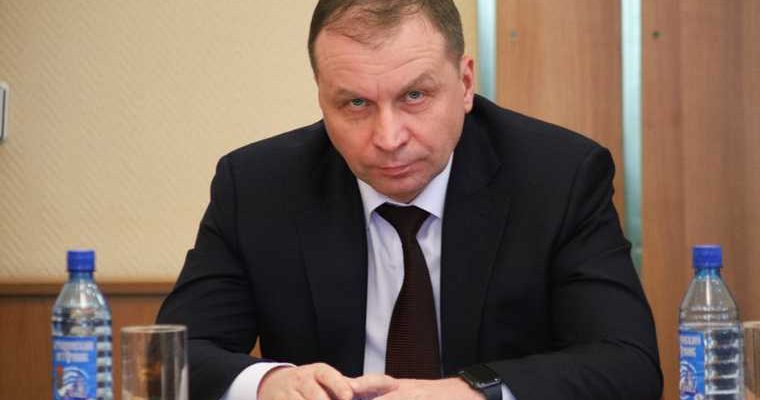 сколько получают чиновники Курган