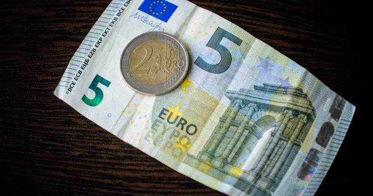 курс евро рекорд 2016