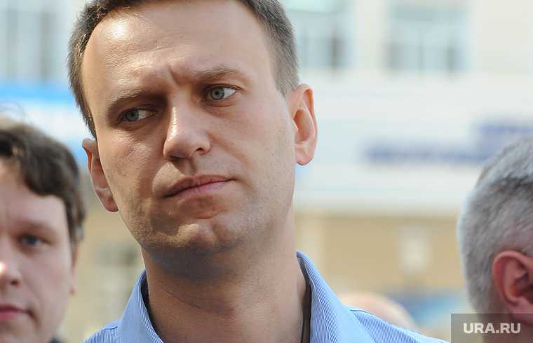 близким Навального может грозить тюрьма
