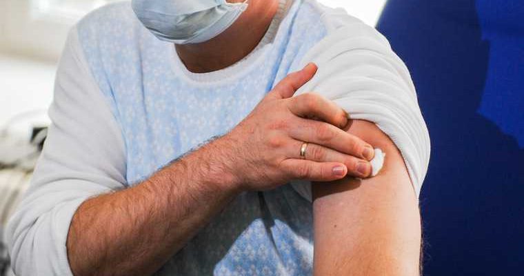 ЕС использование российской вакцины