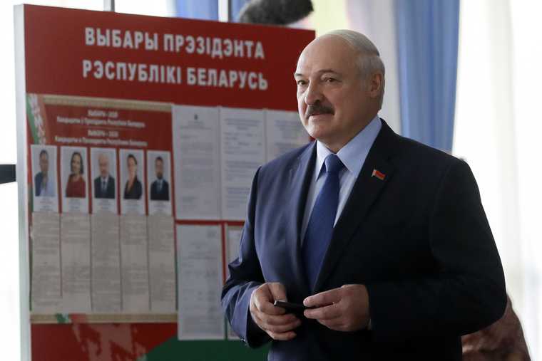 Лукашенко обещал не баллотироваться президенты