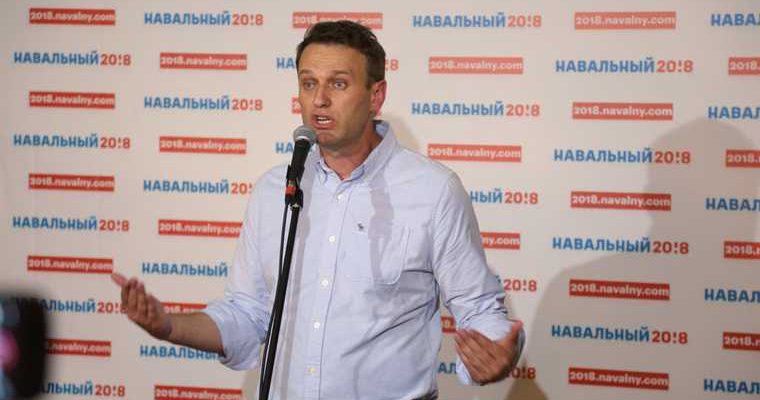 Навальный работает спецслужбы запада