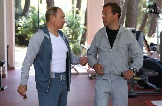 Путин и Медведев могут стать пожизненными сенаторами