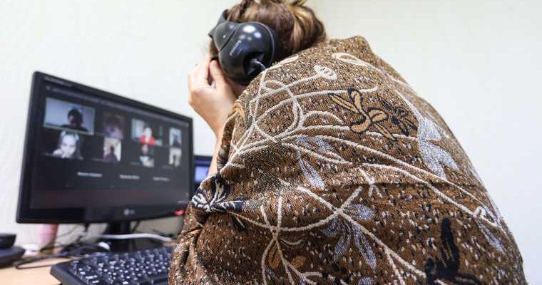 соцсети отреагировали на новость об увольнении учителей