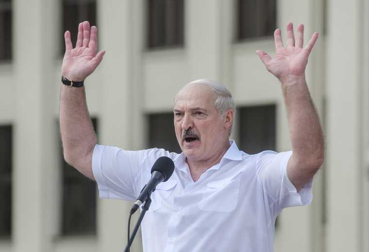 Лукашенко предложил сделать народное собрание конституционным органом