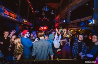 новости хмао ночные клубы в новый год продолжат работать в новогоднюю ночь после 23:00 бари и рестораны нарушают ограничения постановление губернатора работают после одиннадцати до последнего клиента