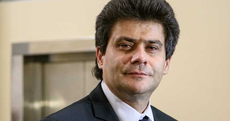 Высокинский стал первым замгубернатора — половину кандидатов на пост главы Екатеринбурга могут не зарегистрировать — акции «ВСМПО-Ависма» резко выросли в цене — топ-менеджера УГМК увезли в Москву на лечение. Самые интересные и важные новости Свердловской области