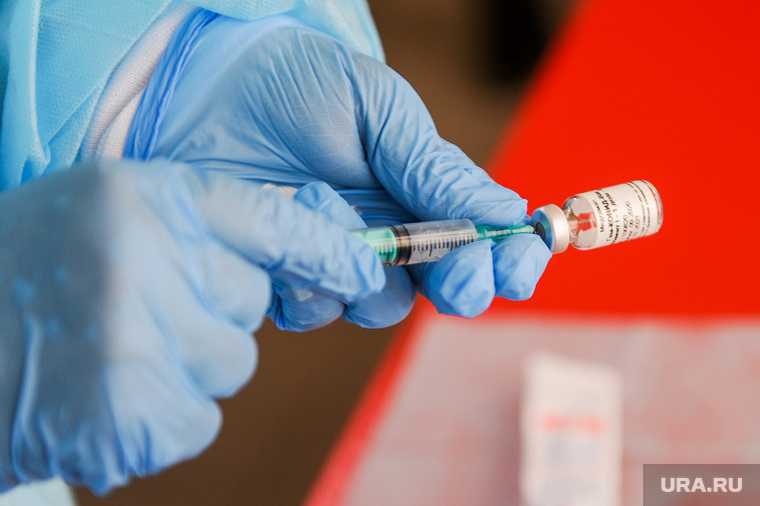 вирусологи начали испытания комбинированной вакцины от коронавируса
