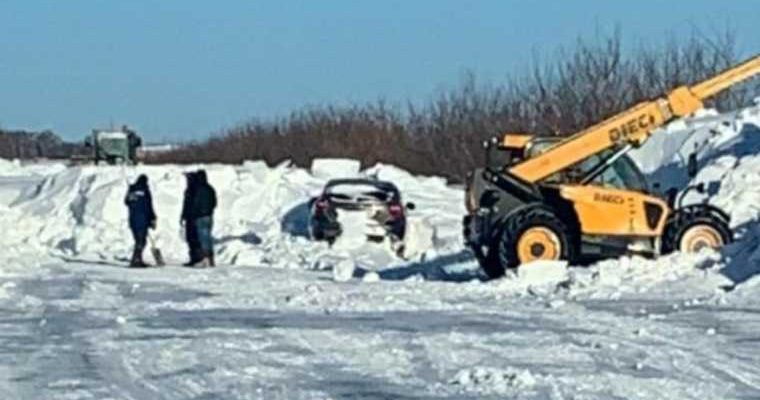 Челябинская область полиция МВД мародер автомобиль погода снег шторм буран снегопад трасса брошенные машины