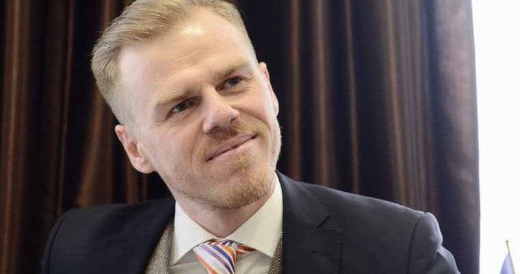 Челябинск Единая Россия ЕР СР Госдума праймериз Коркинский округ Антон Рыжий Гартунг