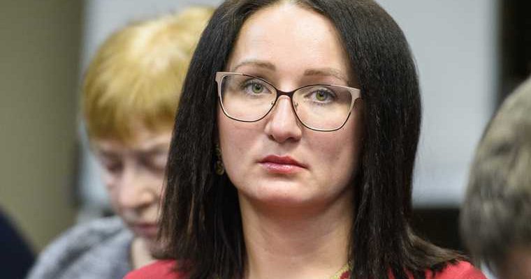 драка депутатов Асбест Свердловская область Наталья Крылова Дмитрий Александрин