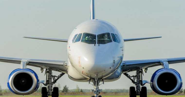 кольцово табло вылет прилет задержка