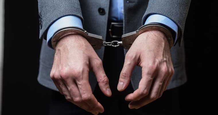 задержание чиновника