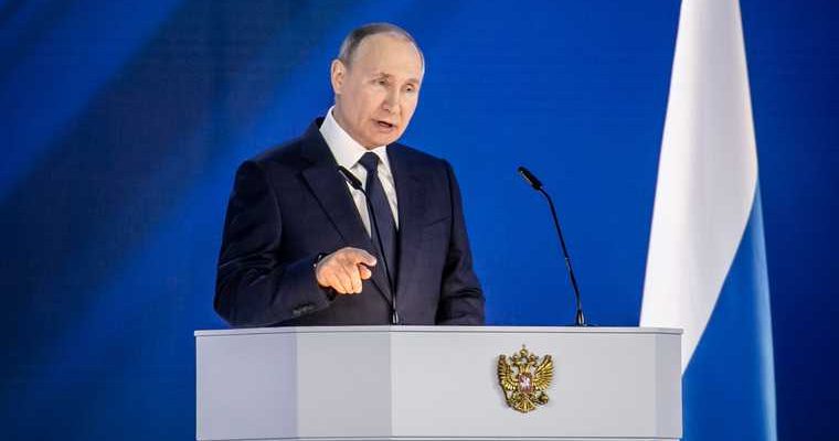 декретные больничный как получить