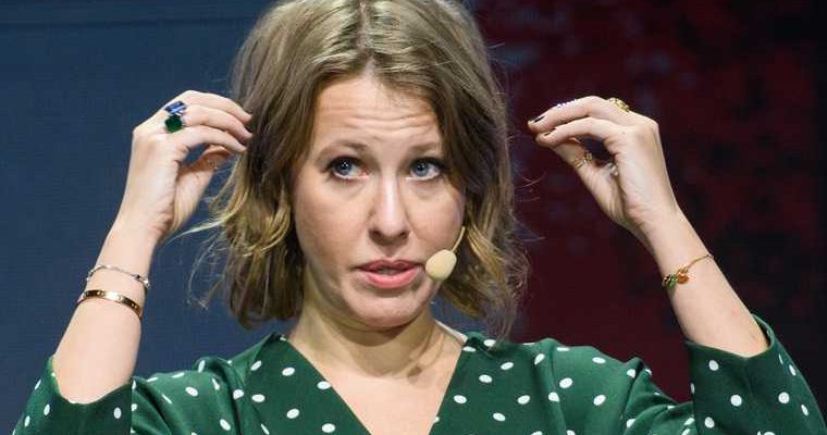 пользователи инстаграма затравили Собчак за мат в Пасху