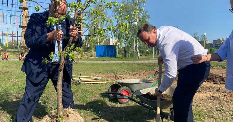 Аллея династий Владислав Пинаев Нижний Тагил Свердловская область