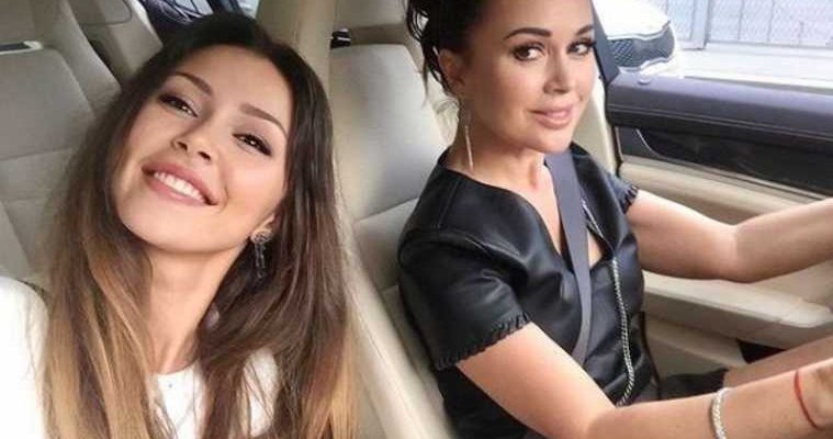 Анна Заворотнюк